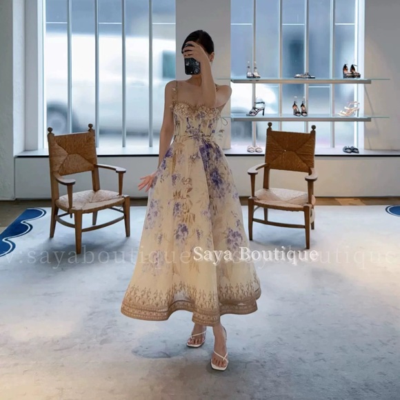 Designer-Style Floral Picnic Blue and Cream Midi Dress with Tie Straps - Picture 10 of 12